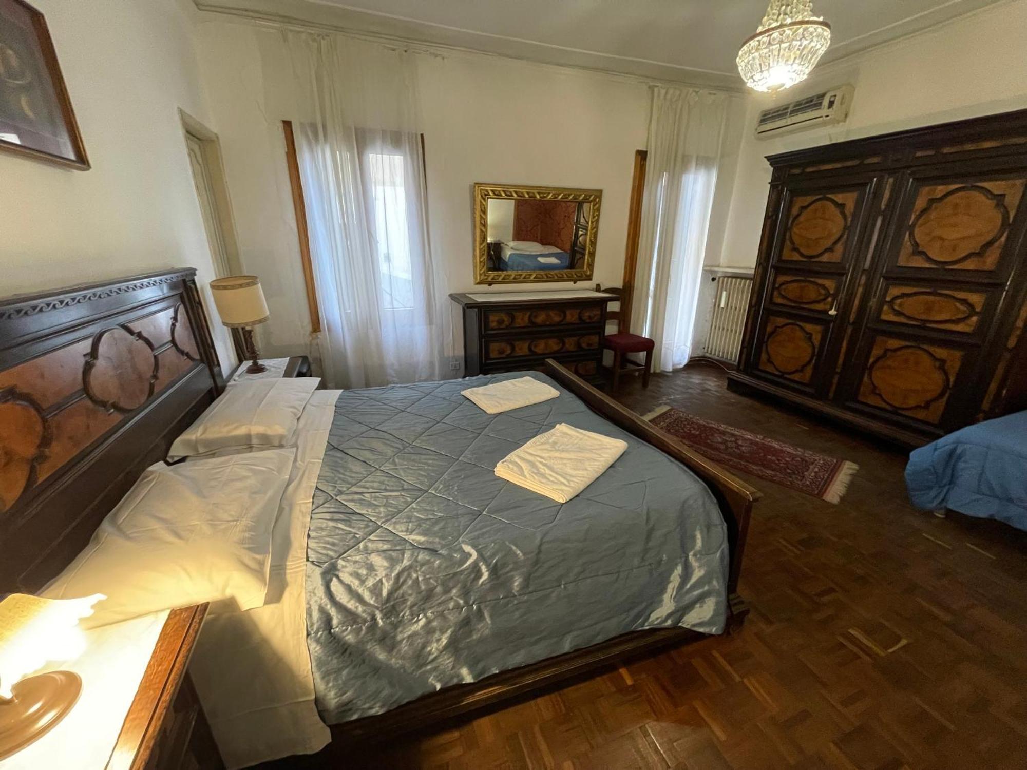 Princess Guest House Canal View Венеція Екстер'єр фото