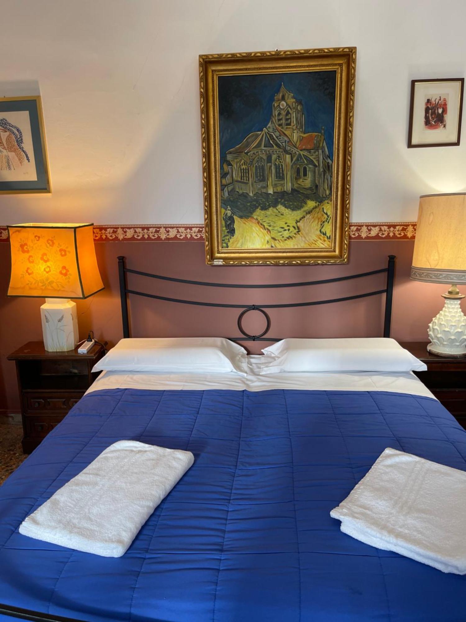 Princess Guest House Canal View Венеція Екстер'єр фото